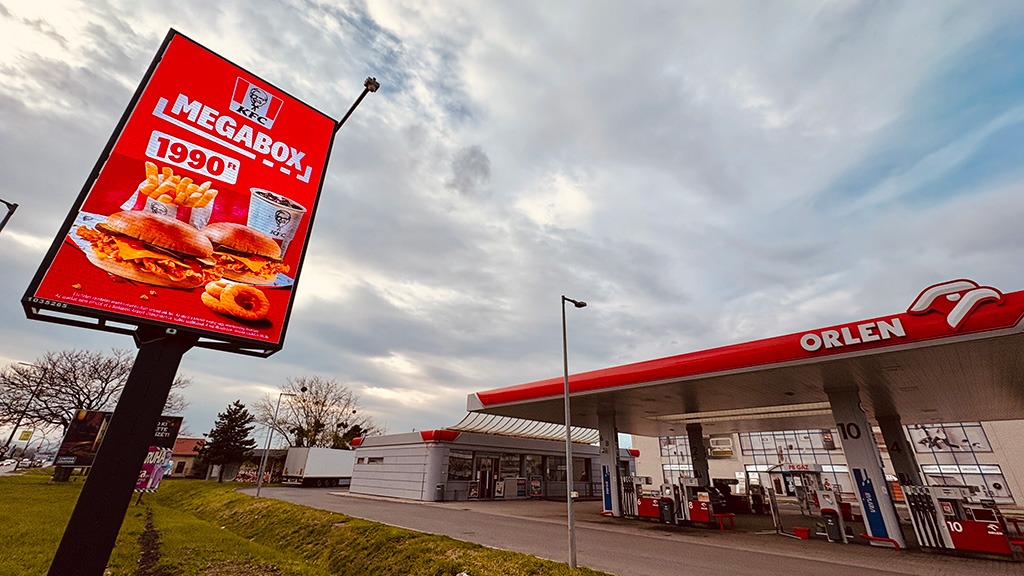 Ledfal Miskolc Kültéri P5